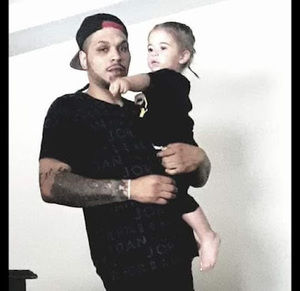 Meet your Posher, Dlow